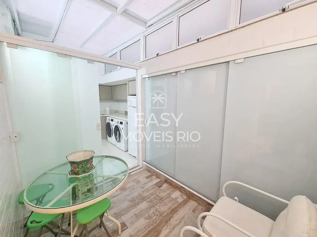 Apartment with 3 bedrooms, 4 bathrooms and parking — photo 19