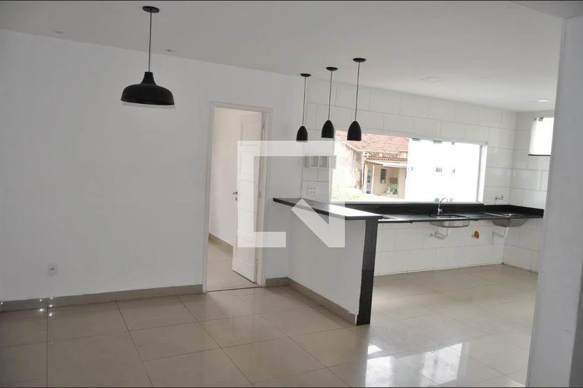 Casa para alugar com 3 quartos, varanda e 110 m² — photo 5