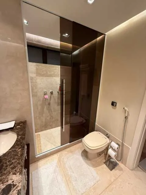 Penthouse apartment with 4 en-suite bedrooms — photo 16