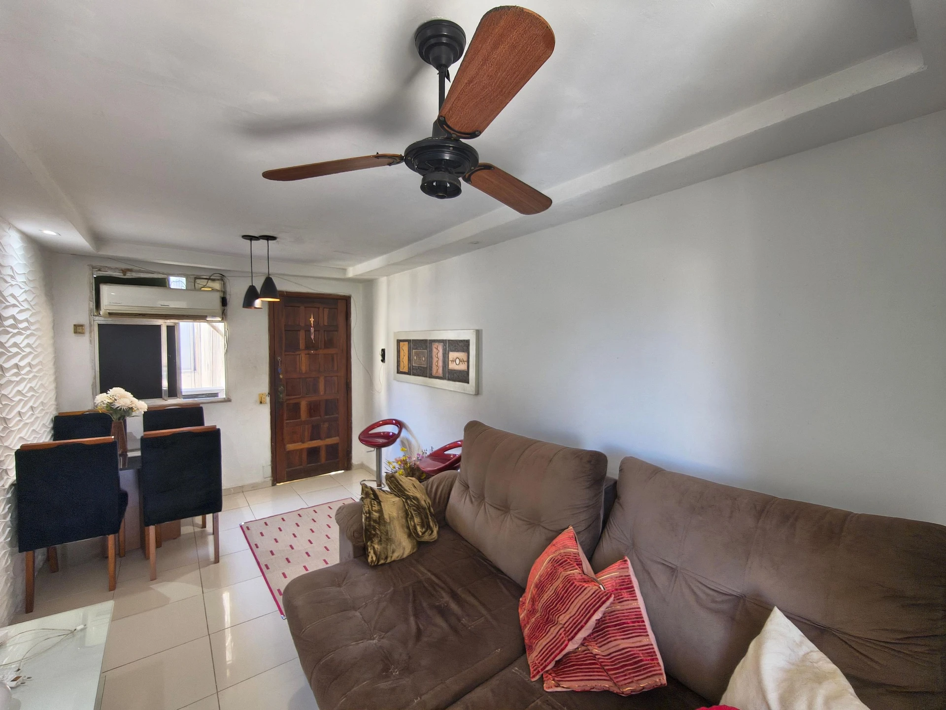 Furnished 2-bedroom apartment with 1 bathroom — photo 9