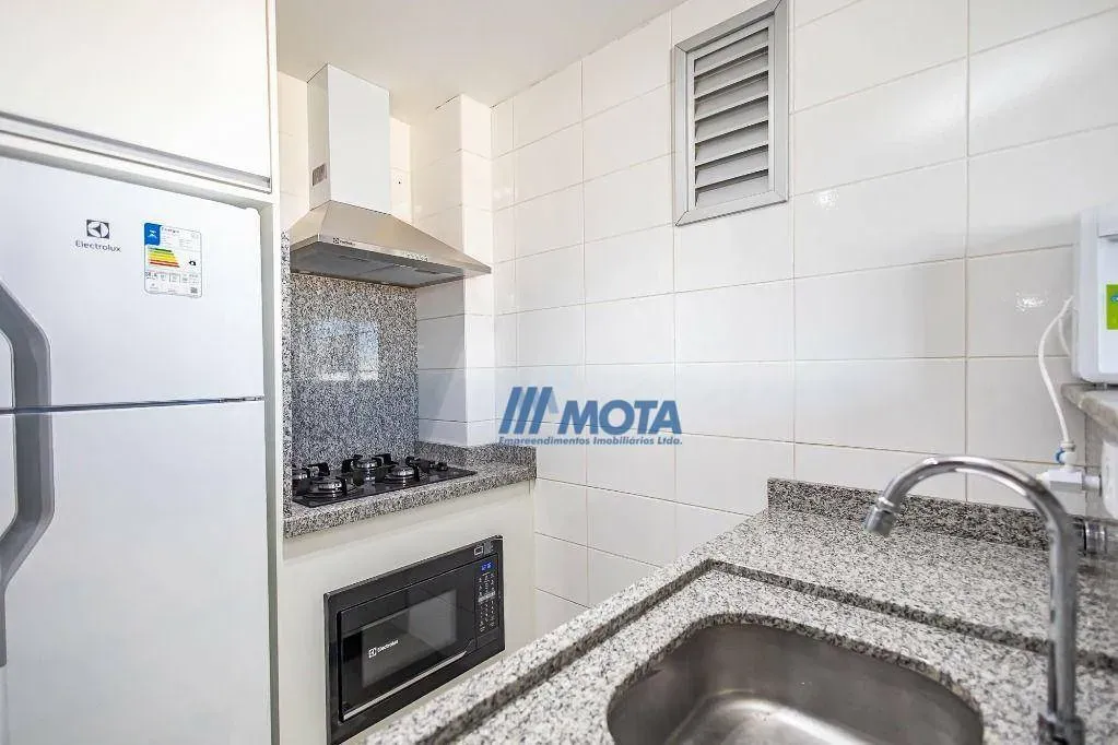 Furnished-free 40 m² studio with a balcony — photo 9