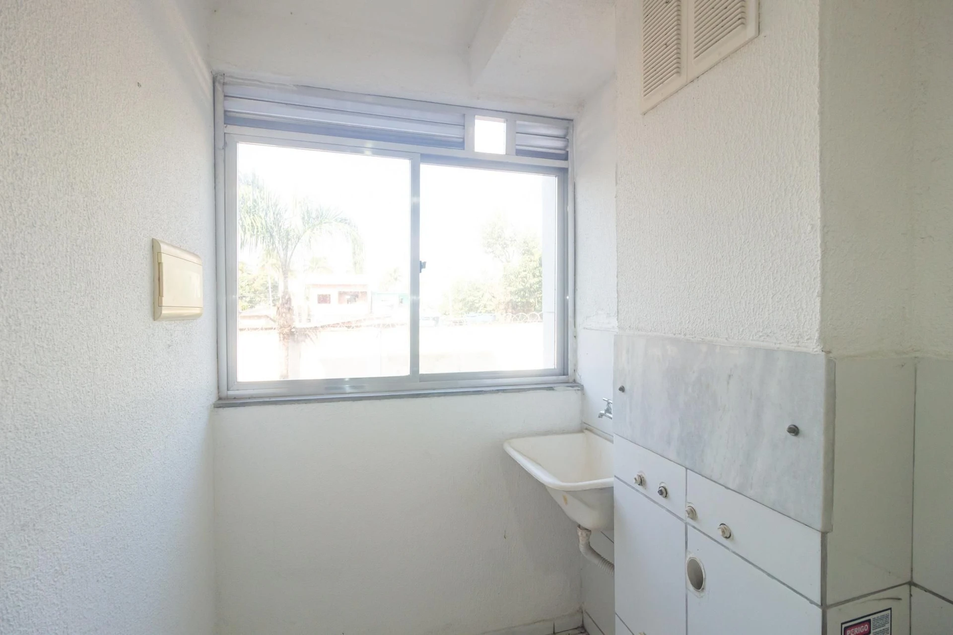 Rental apartment with 2 bedrooms and an open kitchen — photo 20