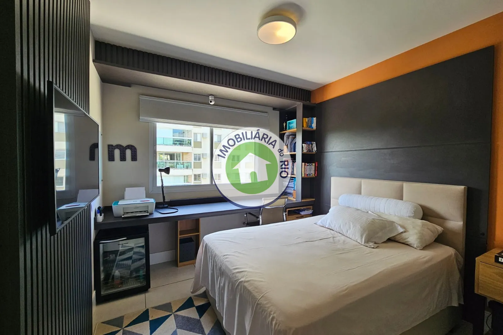 Furnished apartment with 4 bedrooms and 5 bathrooms — photo 42