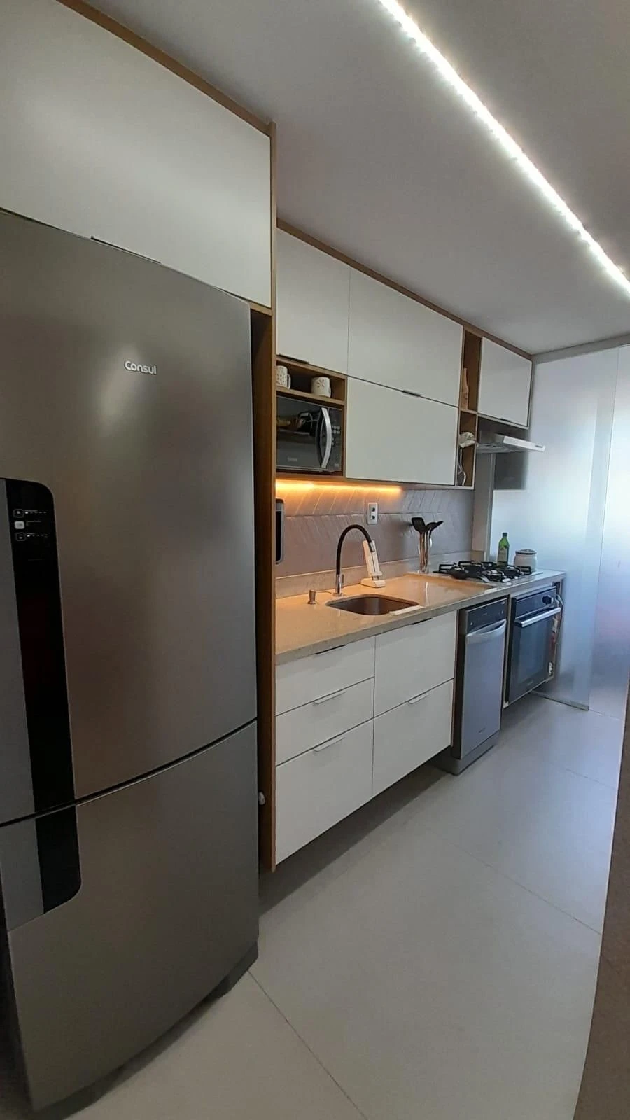 Apartamento mobiliado de 2 quartos com espaço de home office — photo 11