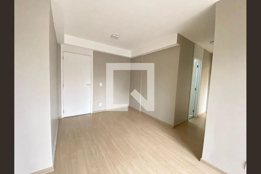 2-bedroom apartment in a building with a gym — photo 29