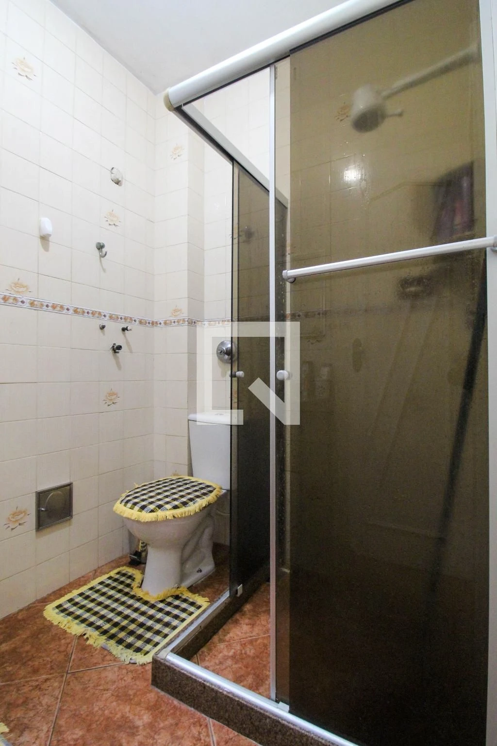 Furnished apartment with 2 bedrooms and 2 bathrooms