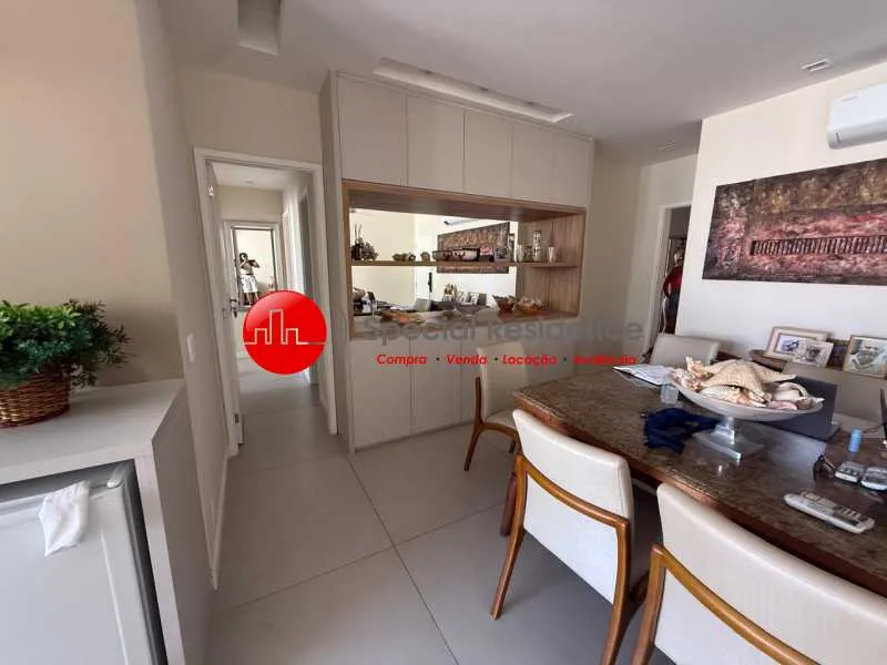 Furnished apartment with 3 bedrooms and 4 bathrooms — photo 17