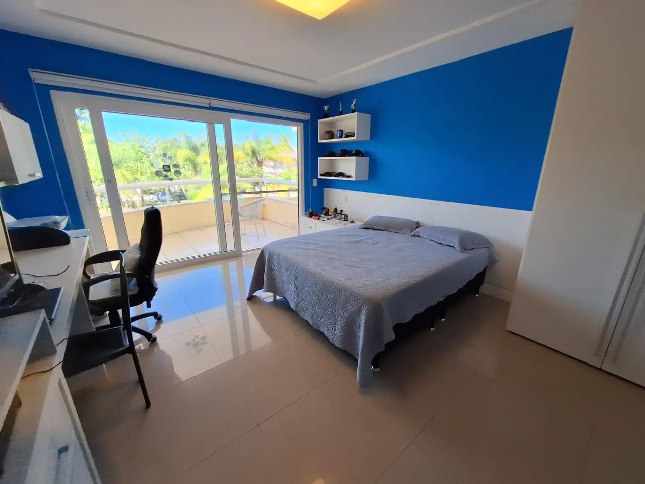 Furnished house with 4 bedrooms and 5 bathrooms — photo 34