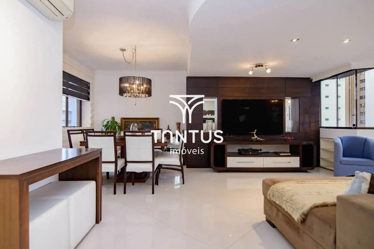144 m² apartment with a bathtub and a jacuzzi