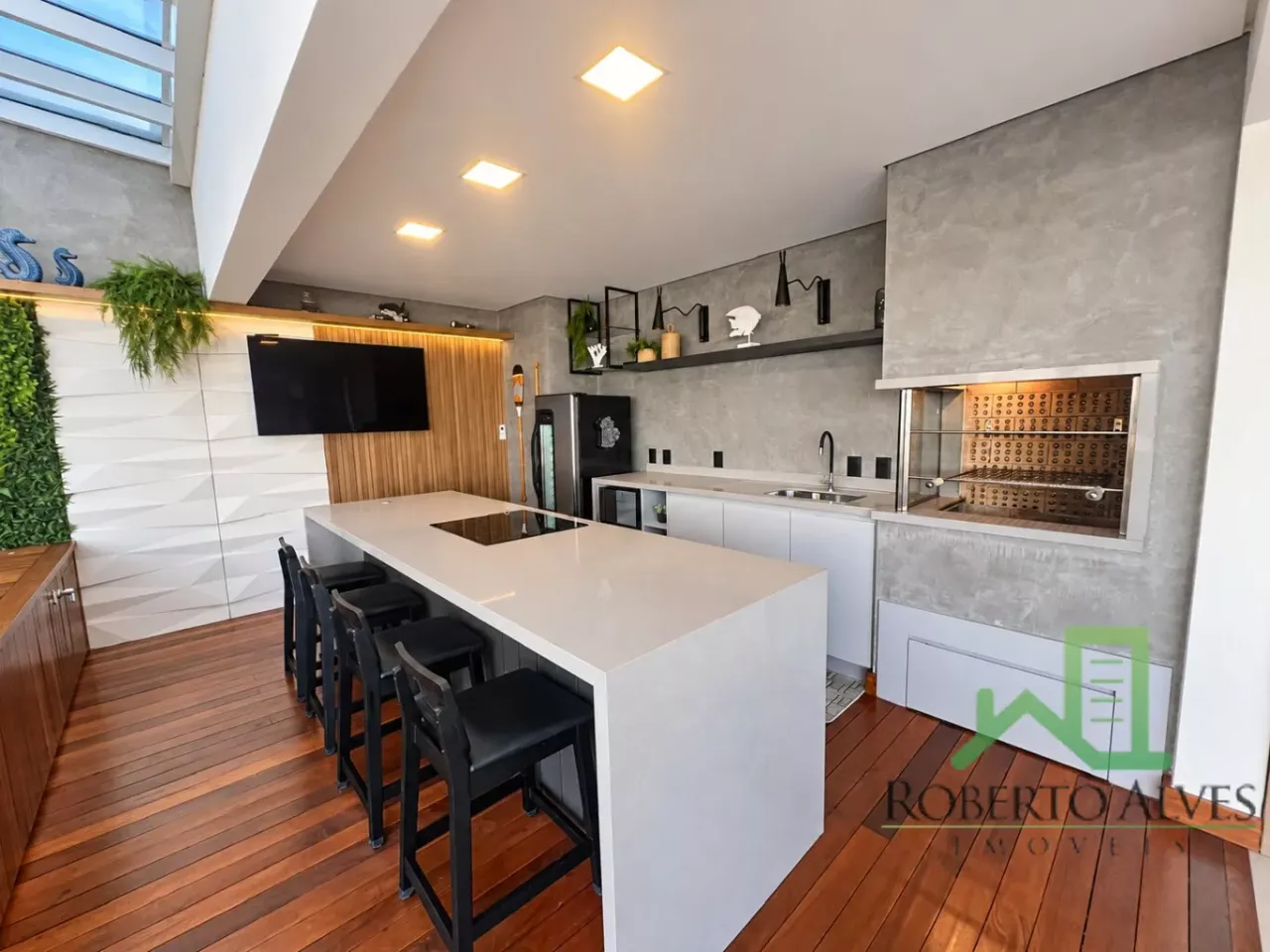 Furnished apartment, 240 m², with floor-to-ceiling windows — photo 4