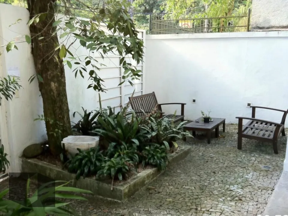 Unfurnished house with 3 bedrooms and a balcony — photo 14