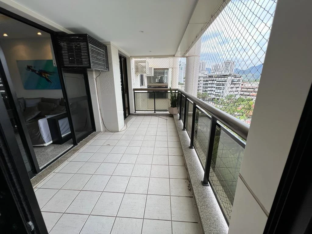 Apartamento mobiliado com 2 dormitórios e varanda — photo 21