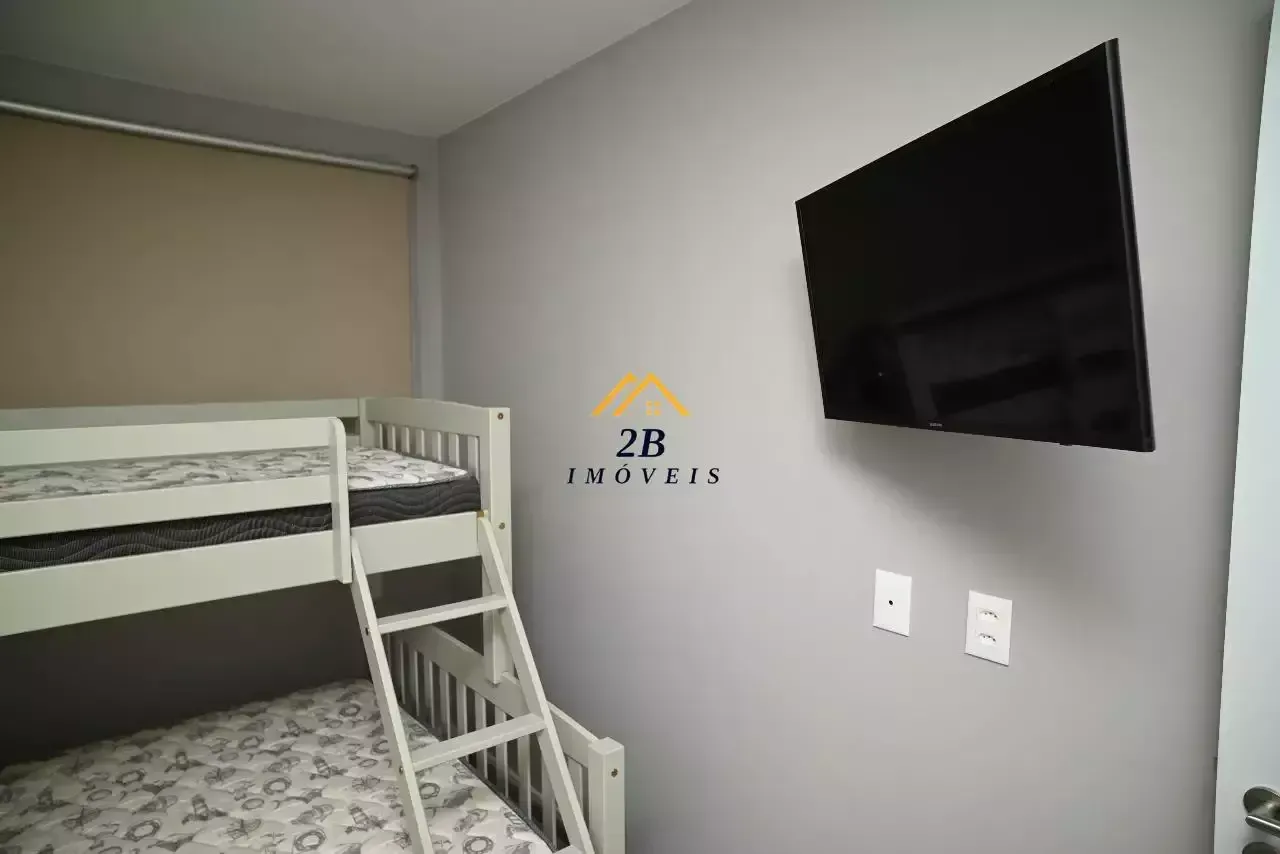 Furnished apartment with 2 bedrooms and 1 parking spot — photo 16