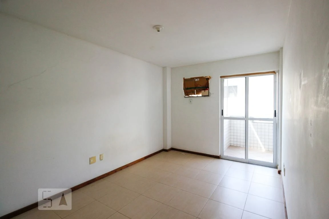 Apartamento sem mobília com 3 quartos e 2 banheiros — photo 28