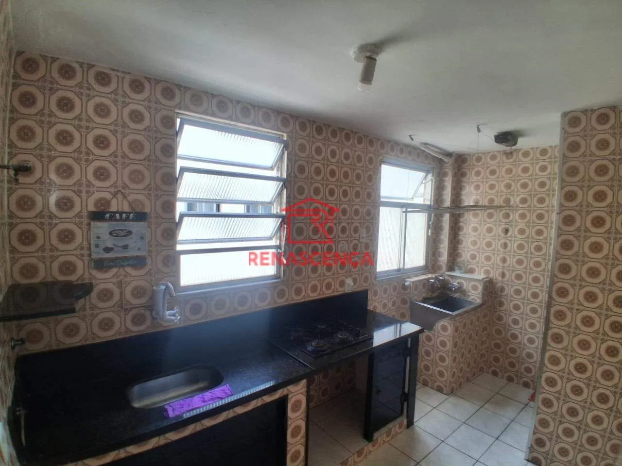 Apartamento com piso de madeira ou laminado, Taquara