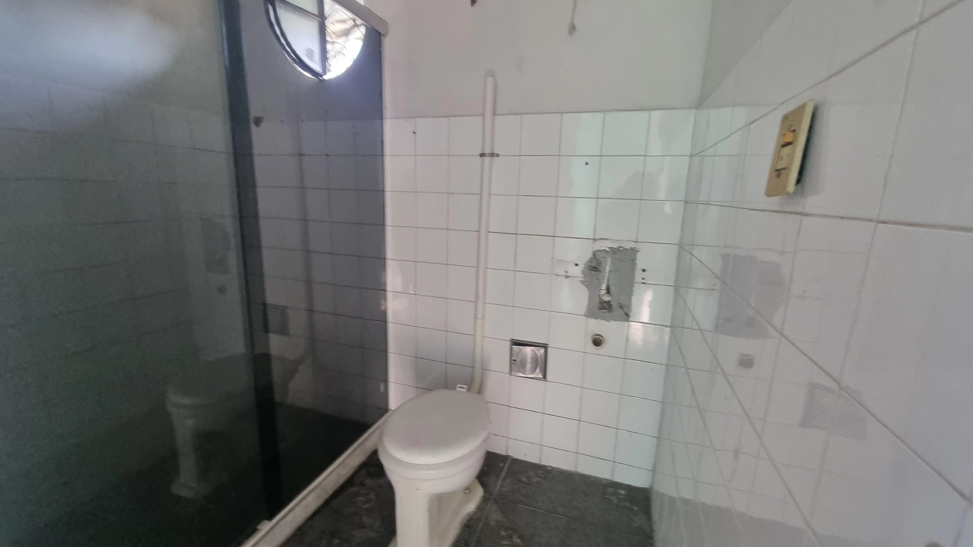 Washing machine in a 5-bedroom house, 200 m² — photo 33