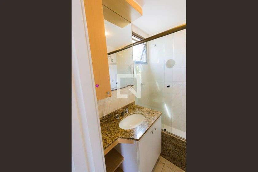 Apartamento com 3 quartos e cozinha fechada a gás — photo 48