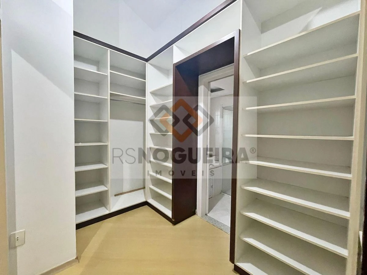 Furnished house, 317 m², with a bathtub — photo 29