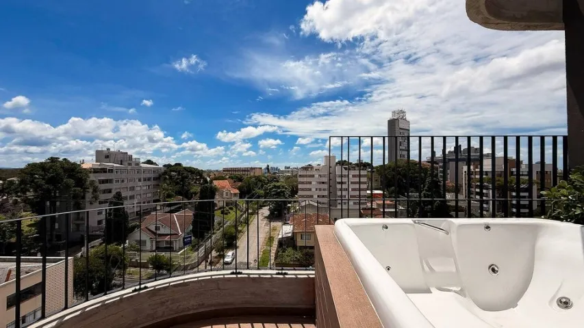 Furnished studio, 27 m², with floor-to-ceiling windows — photo 6