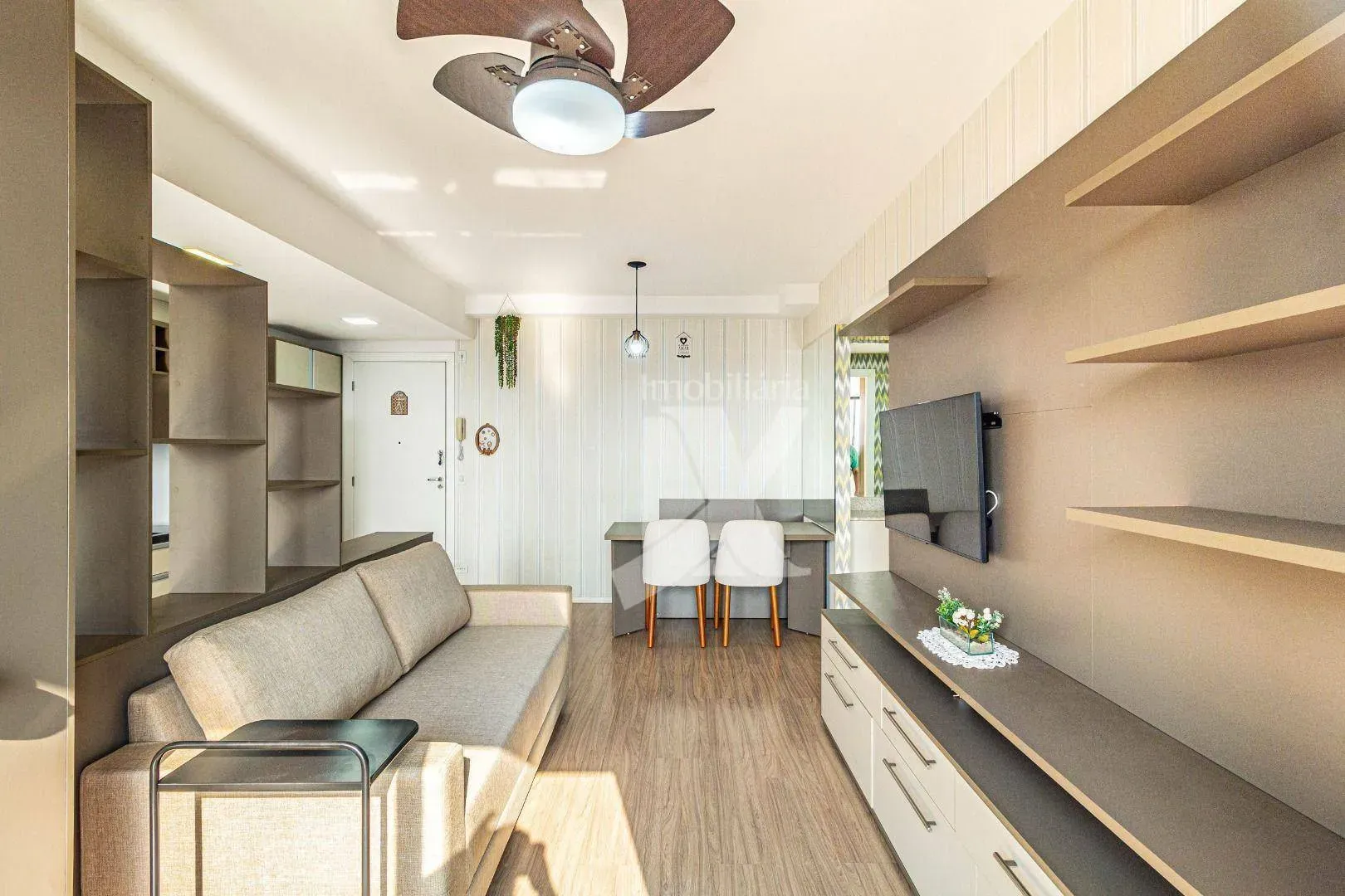 Wood or laminate floors in a one-bedroom apartment, 47 m² — photo 14