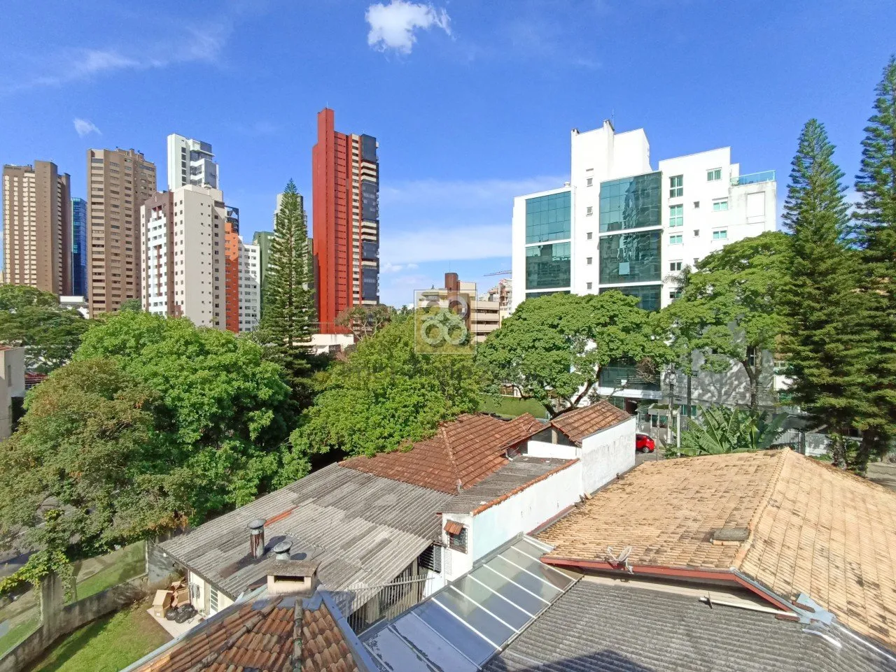 3-bedroom apartment with 1 en-suite and 101 m² — photo 3
