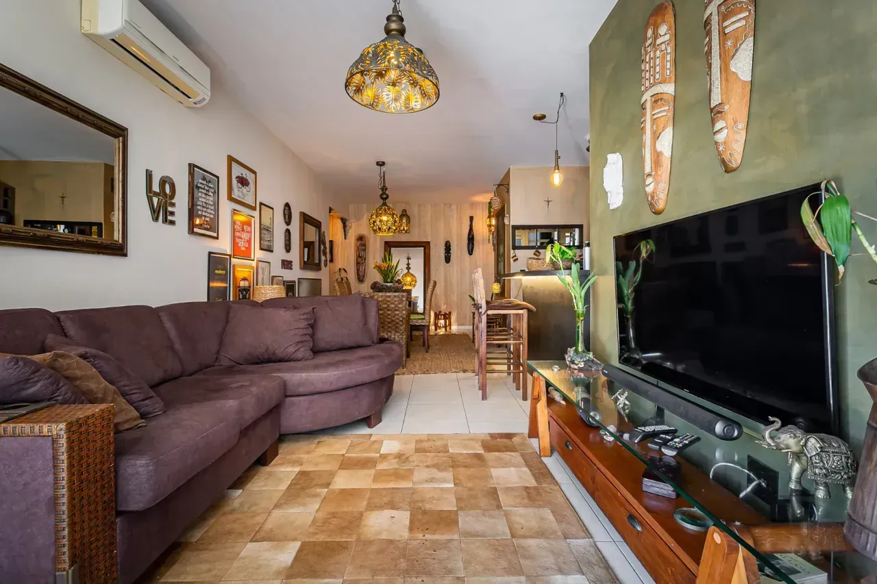 Квартира 219 м² з власним садом і 2 спальнями