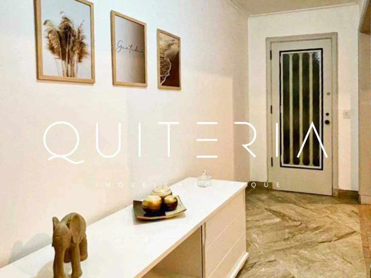 Furnished 190 m² apartment with 3 bedrooms and balcony — photo 16