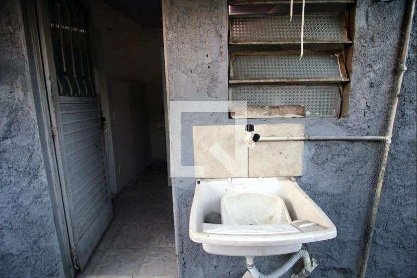 Kitnet de 1 dormitorio con cocina a gas y 32 m² — photo 12