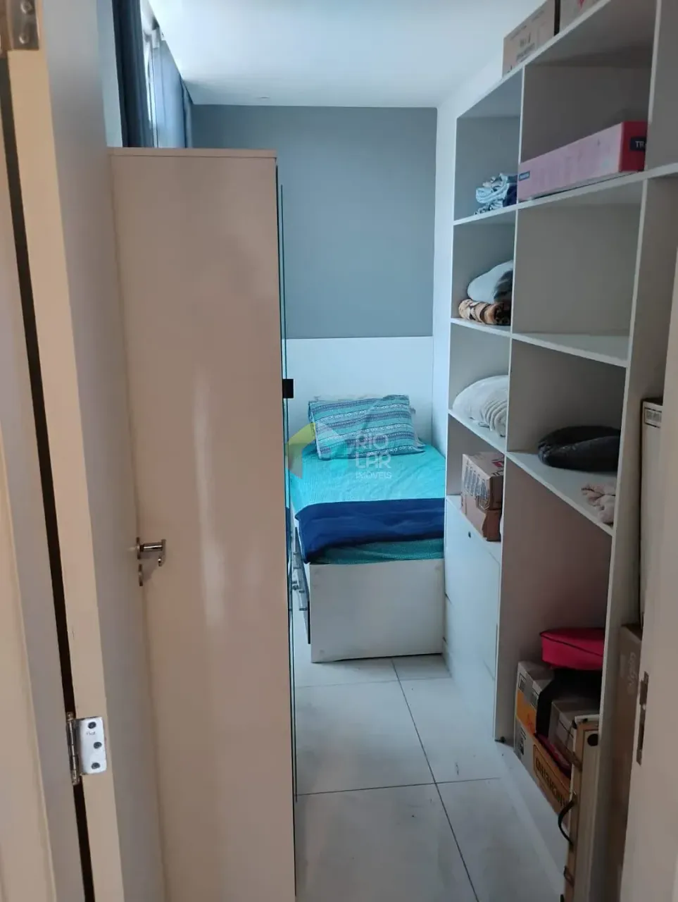 Furnished penthouse with 3 bedrooms and a balcony — photo 15