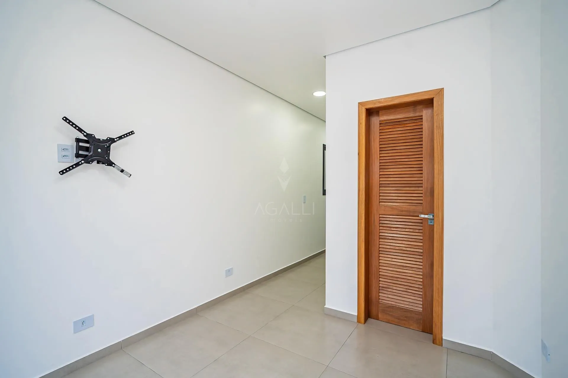 Unfurnished studio of 25 m² with a gas stove — photo 13