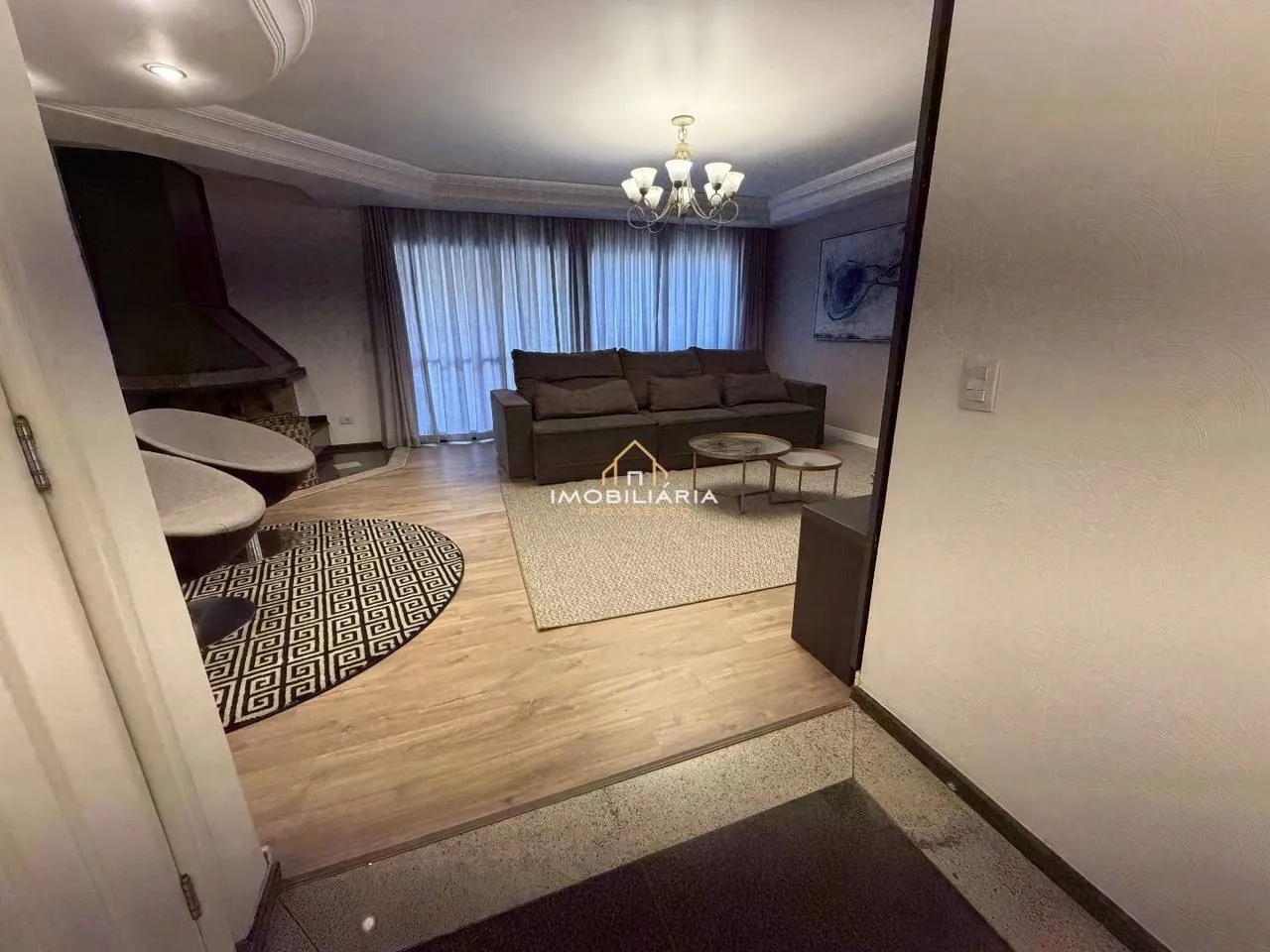 3-bedroom apartment with a home office in Curitiba — photo 9