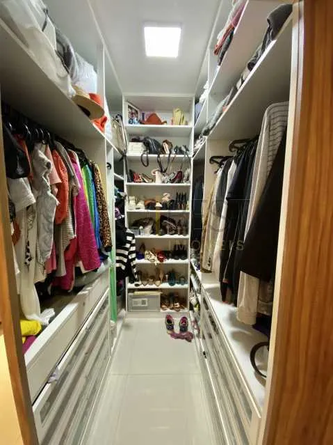 Furnished apartment, 128 m², with a walk-in closet — photo 3
