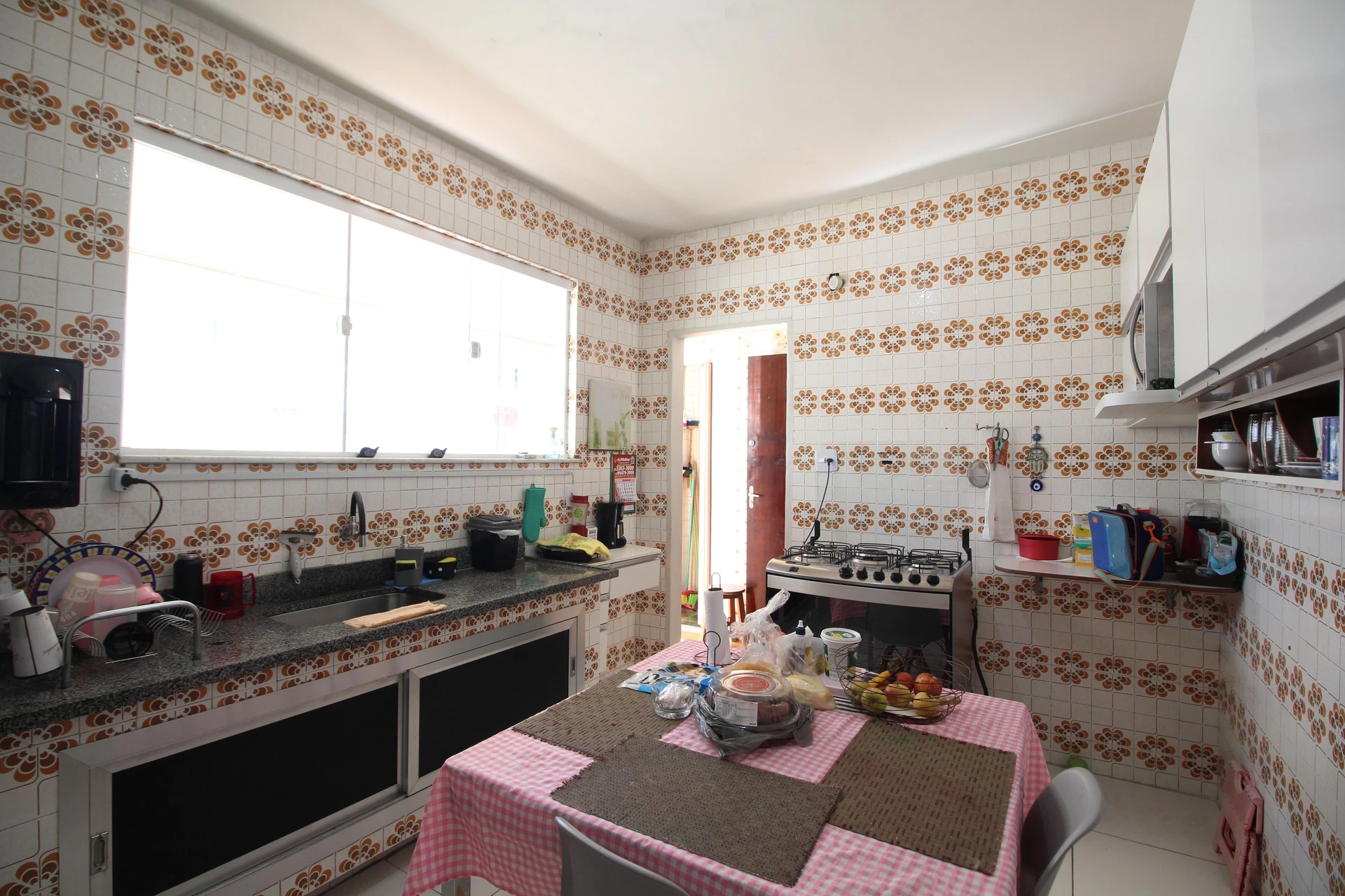 Furnished 2-bedroom apartment with 2 bathrooms — photo 2