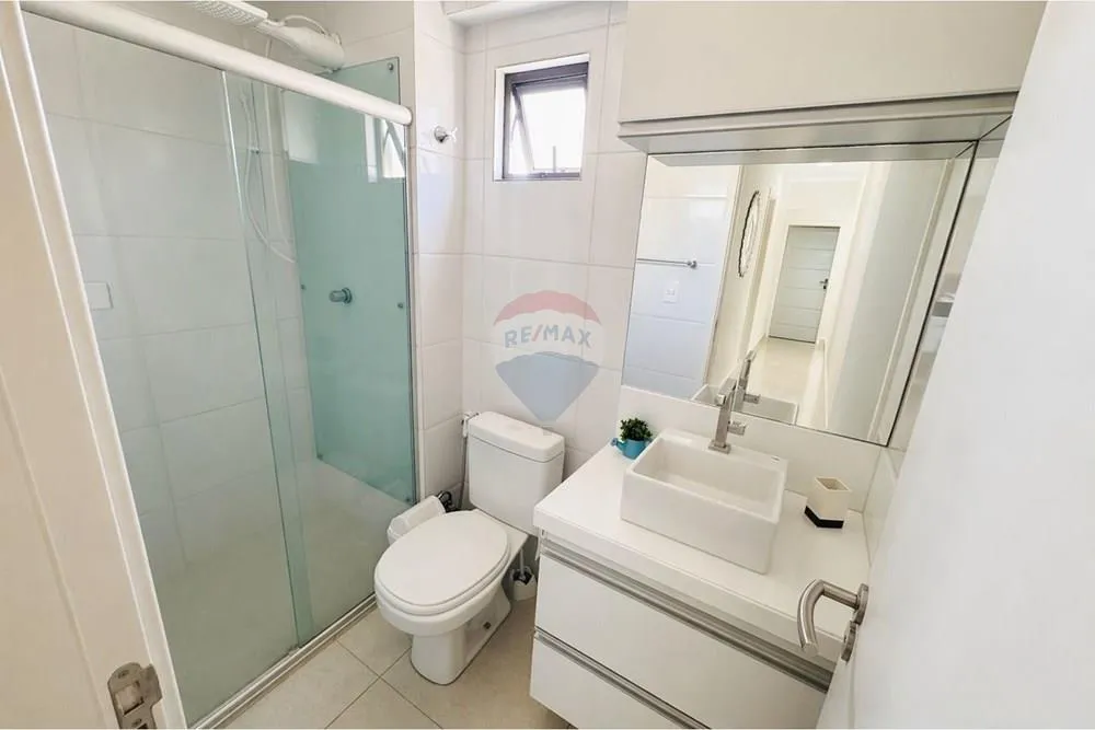 Змебльована квартира з 2 спальнями і балконом — photo 9