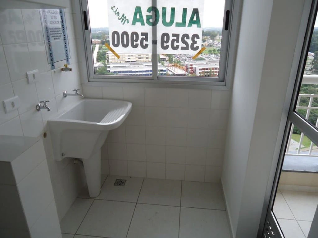 3-bedroom apartment, 1 with its own bathroom, 126 m² — photo 9