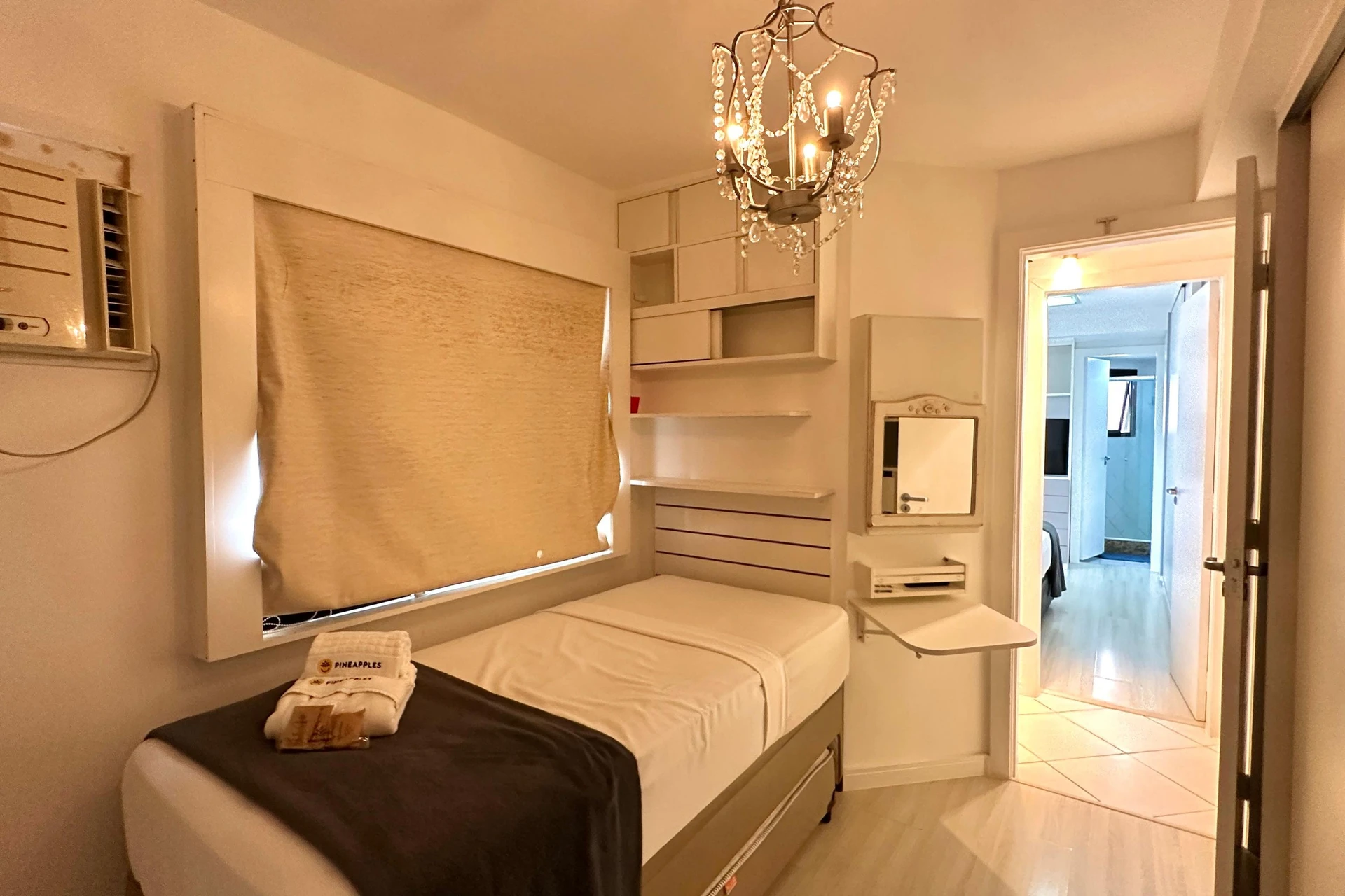 Furnished apartment with an open kitchen and 2 en-suite bedrooms — photo 9