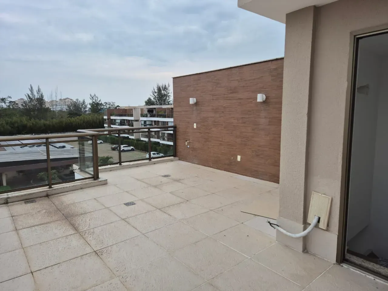 Mountain view in a 2-bedroom apartment, 140 m² — photo 47