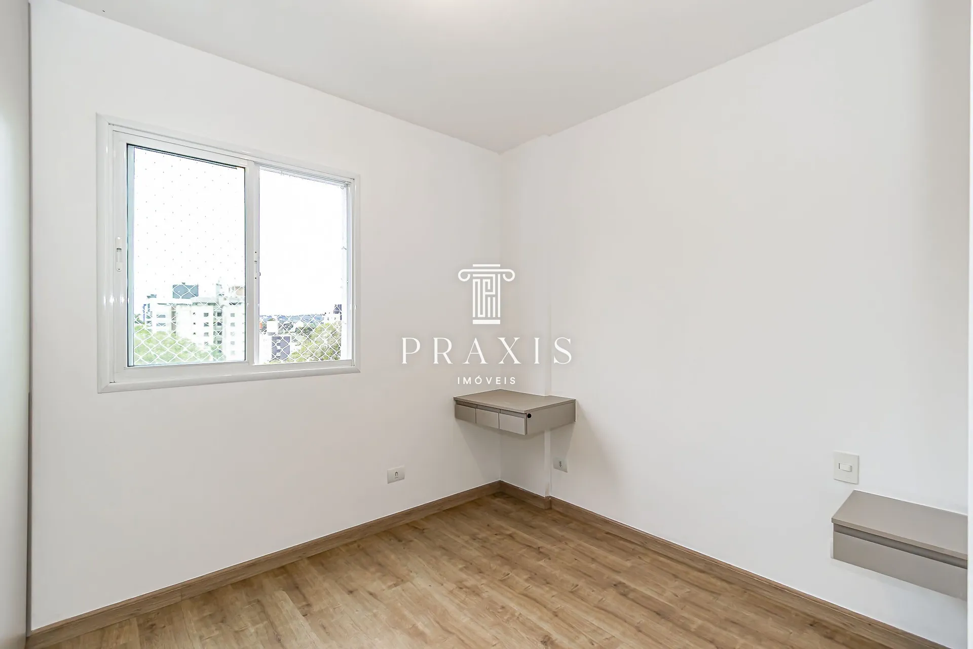 Home office in a 3-bedroom apartment, 66 m² — photo 26