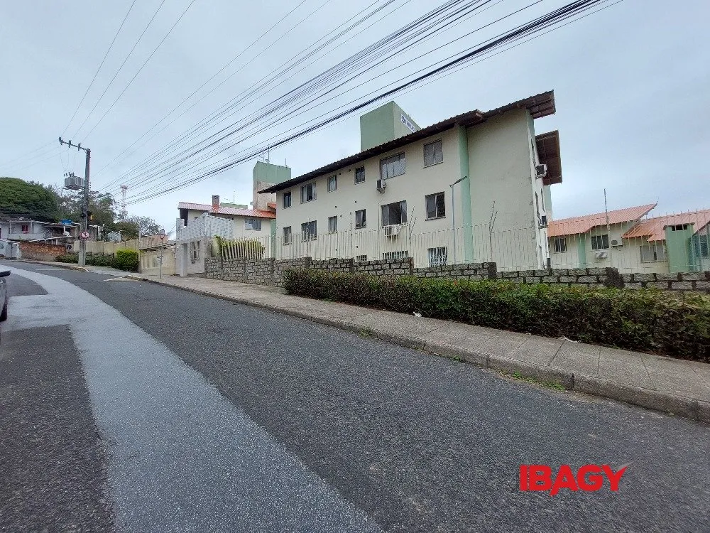 Квартира: 2 спальні, 59 м² — photo 13