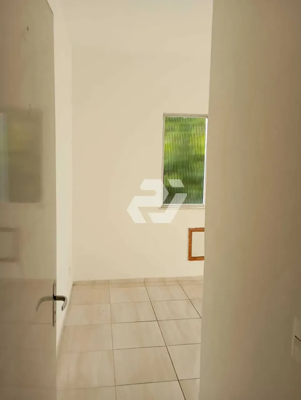 2-bedroom apartment with a balcony and 1 parking space — photo 5