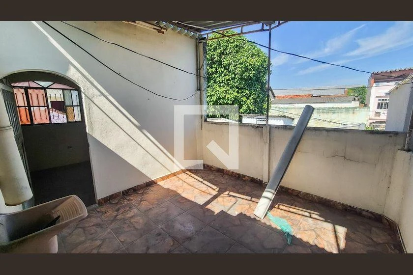 Rental house with 2 bedrooms and 2 bathrooms — photo 40