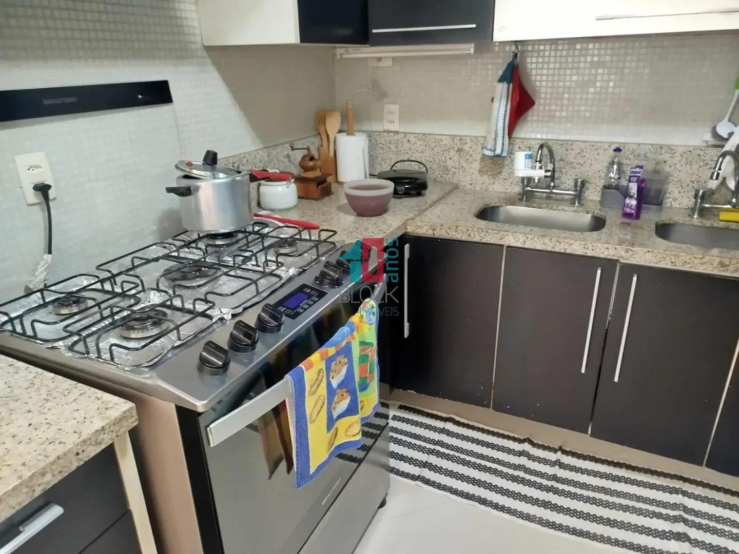 Furnished 361 m² apartment with 4 en-suite bedrooms — photo 34
