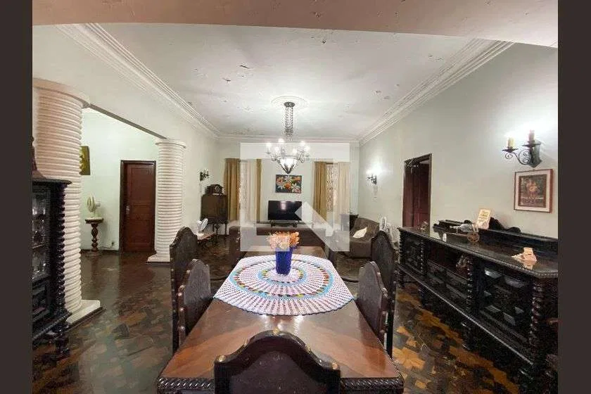 Casa para locação com varanda e 4 quartos, 1147 m² — photo 9