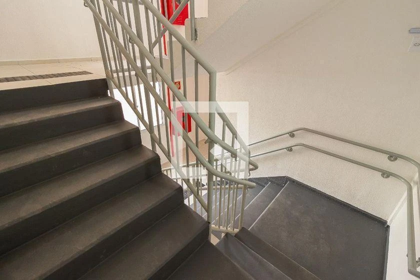 Furnished apartment, 42 m², with a washing machine — photo 9