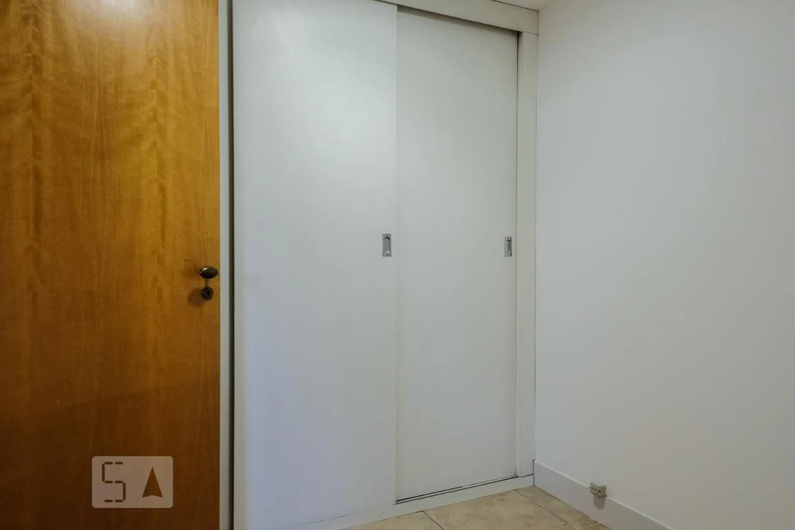 3-bedroom apartment with a mountain view — photo 63