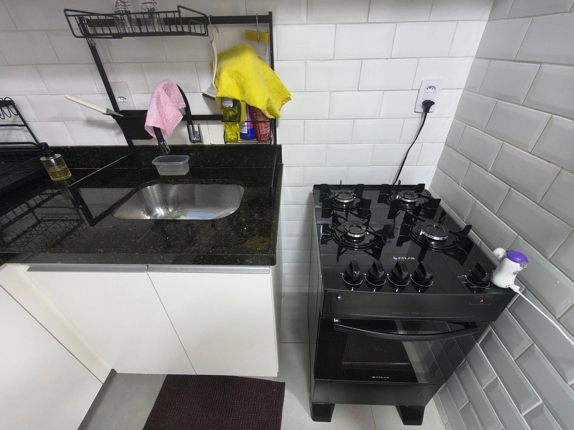 Casa mobiliada com 3 quartos e varanda, com 6 vagas — photo 15