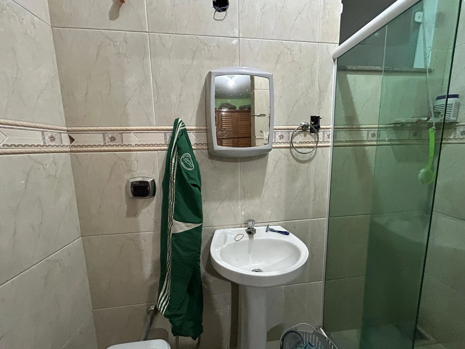 Rental house with 2 en-suite bedrooms and balcony — photo 14