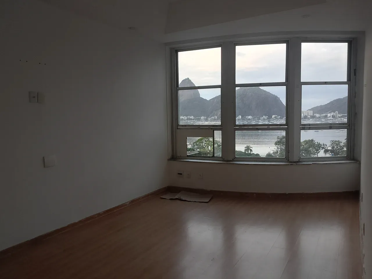 Орендна квартира з 4 спальнями та 190 м² — photo 14
