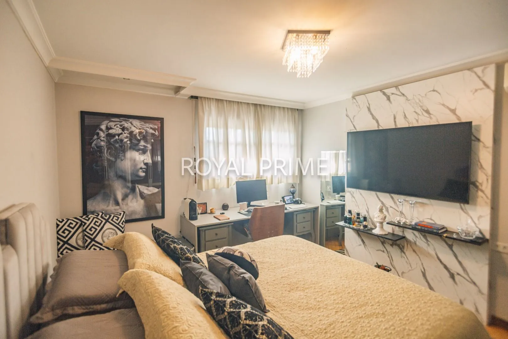 Furnished house in a gated community with 4 bedrooms and 5 baths — photo 49