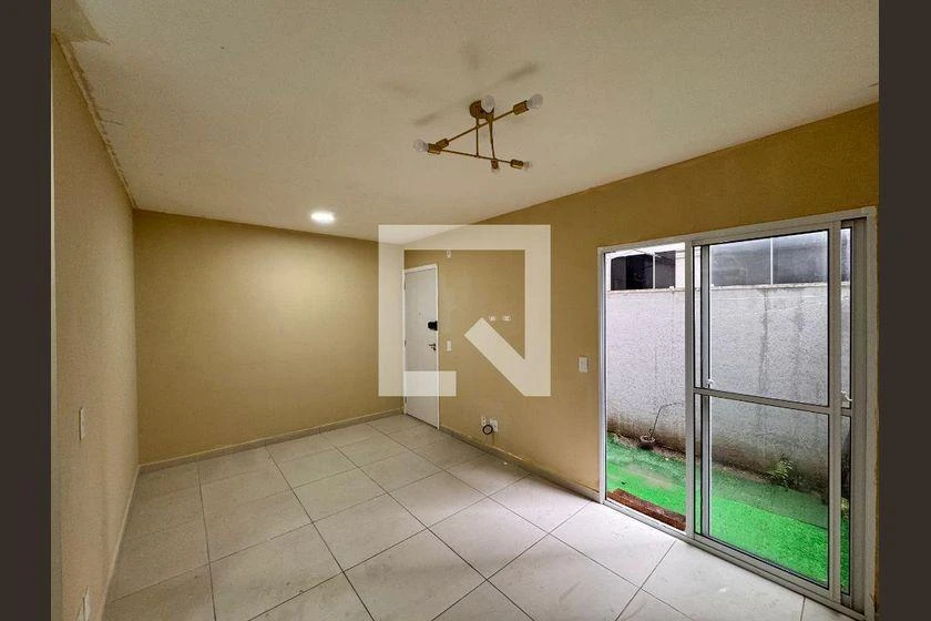 Apartamento mobiliado de 2 quartos em condomínio com piscina — photo 19